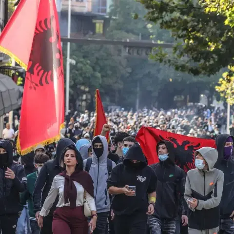 Arnavutluk'ta protestolara karşı yeni yasa hazırlığı