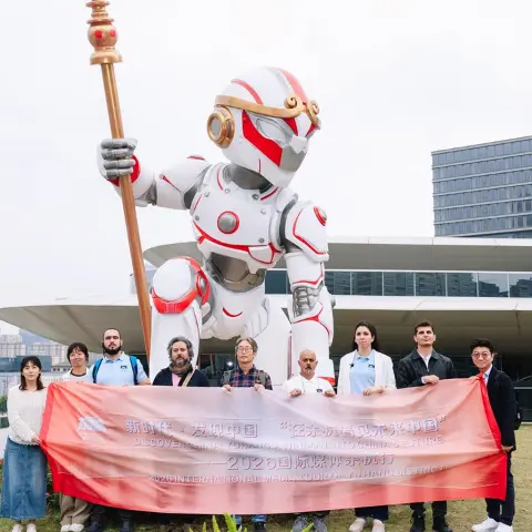 Hangzhou'da Robot Okulu