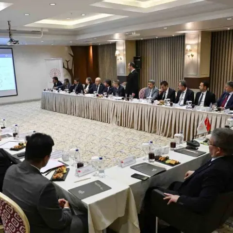 Karahayıt’a doğalgaz arzı için 30 Aralık 2026 hedefleniyor
