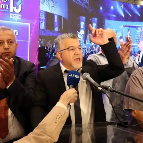 Kilit Filistinlilerde: İsrail'de Arap partilerinden patlama