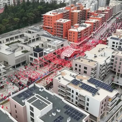 Atatürk Caddesi, üç yıl sonra Cumhuriyet Bayramı kutlamalarına ev sahipliği yaptı