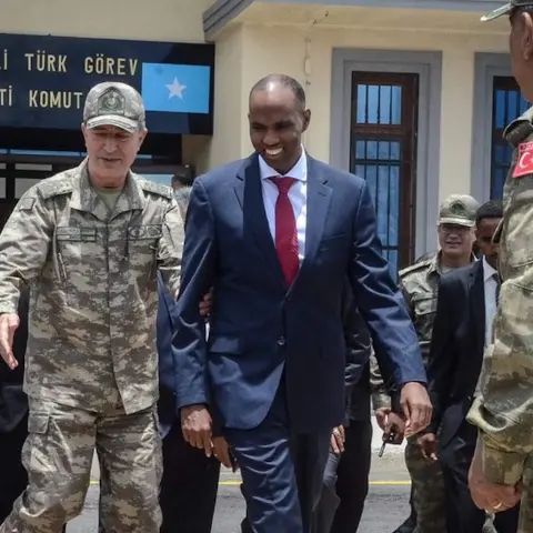 Hande Fırat: TSK küresel konuşlanmaya hazırlanıyor; Libya'da tek ordu, Suudi Arabistan'da Türk üssü