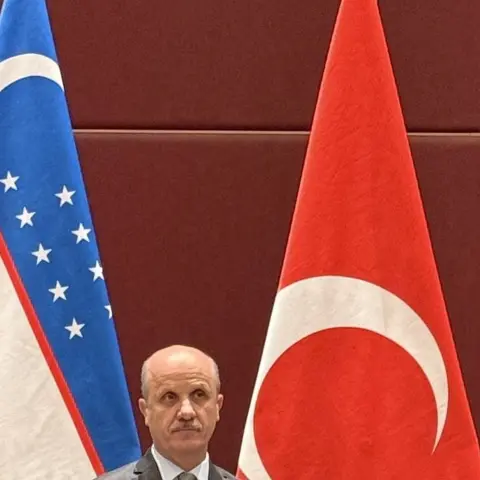 Erol Özvar, Cumhuriyet Bayramı’nı Semerkant’taki resepsiyonda kutladı