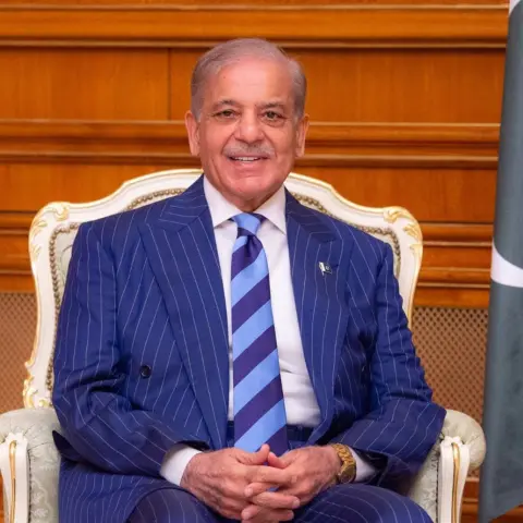 Şahbaz Şerif'ten Cumhuriyet'in 103. yılı için kutlama mesajı