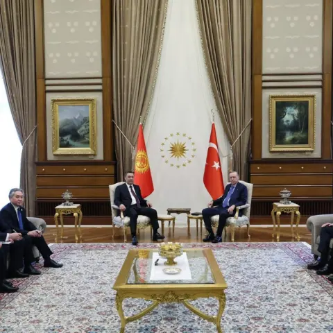 Erdoğan ile Caparov, ikili ilişkileri ve küresel başlıkları ele aldı