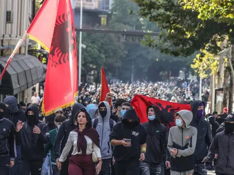 Arnavutluk'ta protestolara karşı yeni yasa hazırlığı