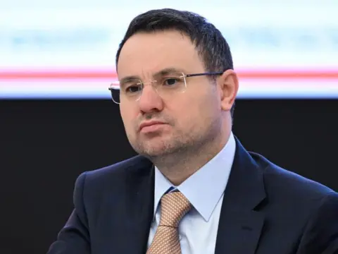 Bakan Gürlek siber dolandırıcılara karşı yeni hamleyi açıkladı! Paralar anlık takip edilecek