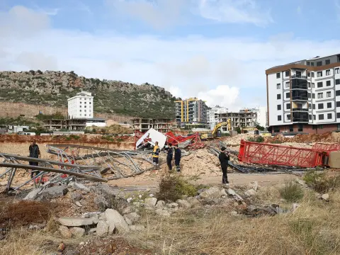 Kasımda bitiyor ama ilerisi de karanlık