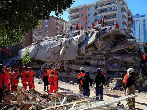Hasan Sözbilir, İzmir’de deprem potansiyeli bulunan faylara dikkat çekti