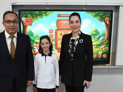 Aydın’daki okulda yenilenen EBA’nın özellikleri paylaşıldı