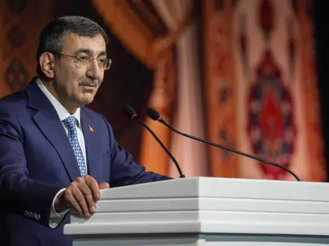 Türk dünyası dezenformasyona karşı ortak refleks geliştirecek