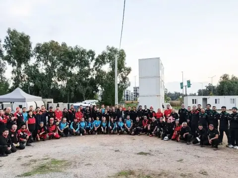 Aydın’daki tatbikatta afet ekipleri arama kurtarma ve müdahale çalışması yaptı