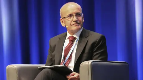Bakanlıktan Mehmet Şimşek'e ilişkin "Merrill Lynch Bankası" iddialarına açıklama