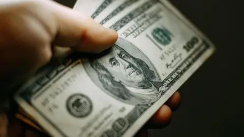 Fed'in faiz kararı öncesi dev bankalar ayrıştı