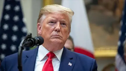 Trump’tan İran’a sert mesaj: Ya anlaşacağız ya da askeri olarak yok edeceğiz