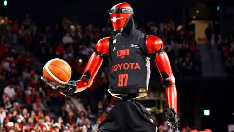 Toyota, robotikte küresel güç olmayı hedefliyor