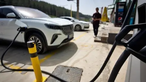 Türkiye'de satılan en uzun menzilli elektrikli otomobiller; 818 km ile zirvede