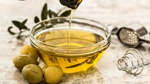 Sağlıklı beslenme yağsız olmaz! Doğru yağ tüketimi kalp ve damar sağlığını destekliyor