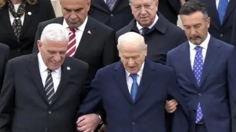 Dervişoğlu'ndan Bahçeli ile olan görüntüsüne dair açıklama: Karakterimden asla ve kata taviz vermem