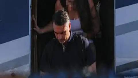 Bolsonaro ailesi siyasi üssünü neden ve nasıl ABD'ye taşıdı?