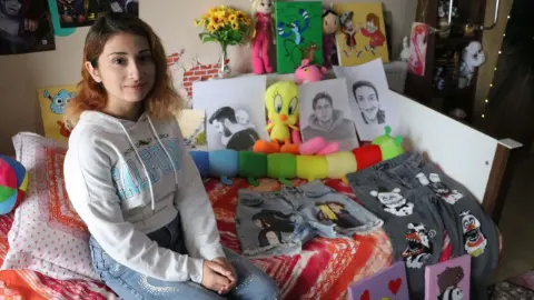 Doktorların'sabaha çıkmaz' dediği Tuğba, resimle hayatı tutunup lösemiyi yendi