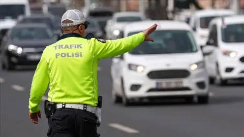 Ankara'da yarın bazı yollar trafiğe kapatılacak