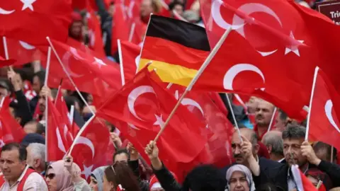 Almanya’da 2,6 milyon Türk yaşıyor: Nüfusun yüzde 3,2’si