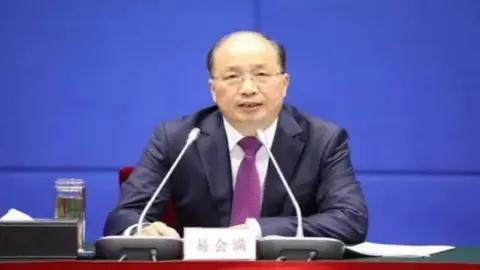 Çin sermaye piyasalarını sarsan rüşvet skandalında eski başkana idam cezası