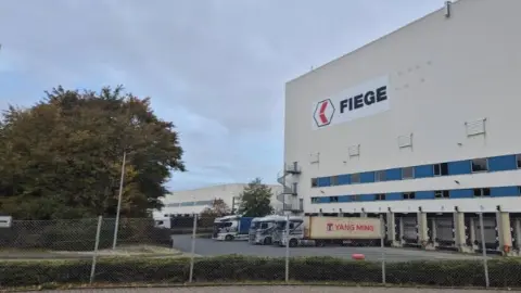 Galeria'nın iflası domino etkisi yarattı, Fiege'nin deposu da iflas başvurusunda bulundu
