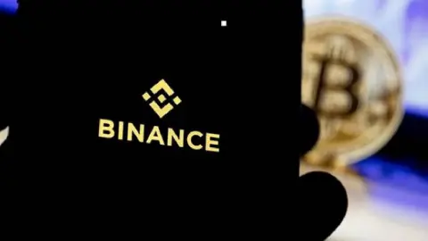 Binance TR kripto varlık çekimlerini askıya aldı