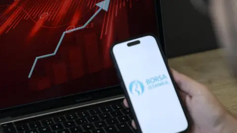 BIST 100 ekimde yüzde 10'a yakın düştü: İşte ayın kazananları ve kaybedenleri
