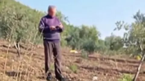 Amca-yeğen kavgası kanlı bitti: Sağlık ekiplerini engellemeye çalıştı!