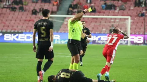 Amedspor'a mağlup olan Samsunspor'dan hakem isyanı