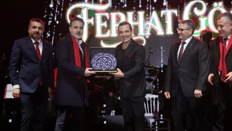 Bursa'da yağmur altında Cumhuriyet coşkusu!
