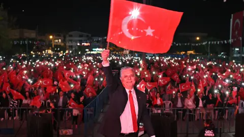 Muratpaşa Belediyesi'nden Cumhuriyet’in 103'üncü yılına özel''Büyük Uyanış'' paneli