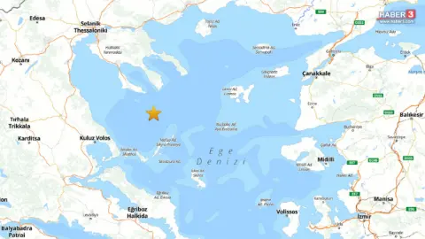 Ege Denizi'nde 15 Dakika Arayla İki Sarsıntı
