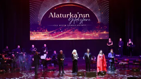 Alaturka'nın Yıldızları Bursa'da Türk Sanat Müziği Ziyafeti Sundu