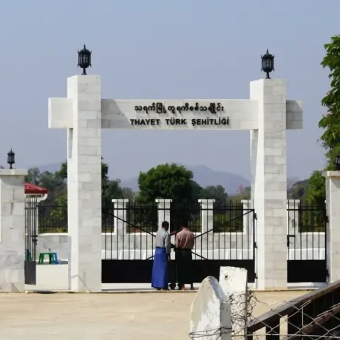 Myanmar'da unutulan Osmanlı askerlerinin izleri