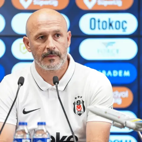 Vincenzo Italiano'dan galibiyet sözleri: Golcü ismi işaret etti