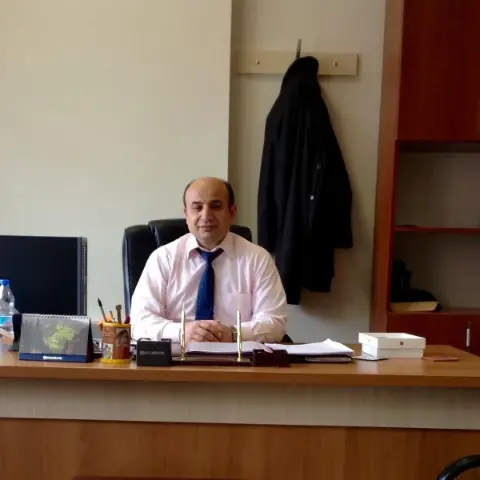 Erzincan’da acı olay! Evinin çatısından düşen adliye kâtibi kurtarılamadı