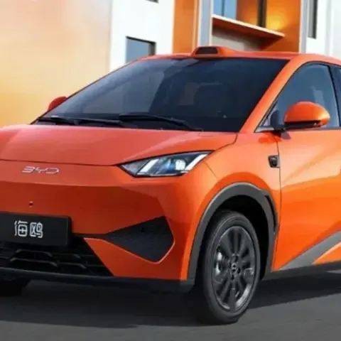 140 km hızla giderken lastiği patladı: BYD'nin yaptığı şaşırttı