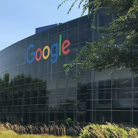 Google'ın çatı şirketi Alphabet'tan rekor gelir: Cloud geliri ikiye katlandı