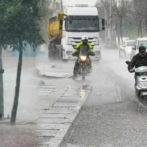 Kocaeli’de hava alarmı! Motosiklet ve motokuryelere yasak geldi