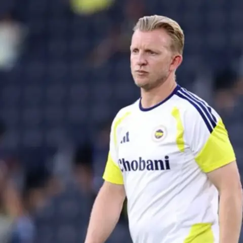Dirk Kuyt'dan Göztepe maçı öncesi açıklama: Derbi yenilgisini hatırlattı