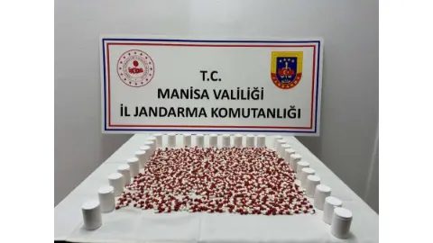 Manisa'da uyuşturucu operasyonu: Bir araçtan çıkanlar şoke etti