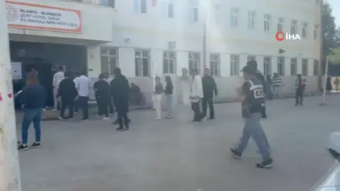 Gaziantep'te kimliğini unutan öğrenciyi polis ekipleri sınava yetiştirdi