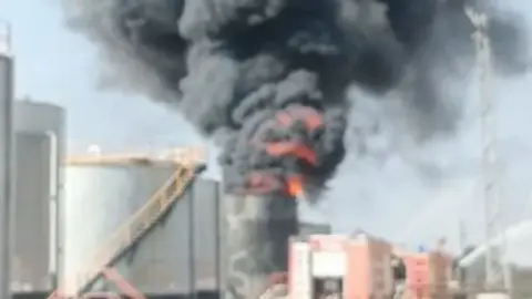 Siirt'te petrol kampında yangın: İki kişi hastaneye kaldırıldı
