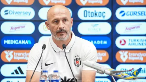 Vincenzo Italiano'dan galibiyet sözleri: Golcü ismi işaret etti
