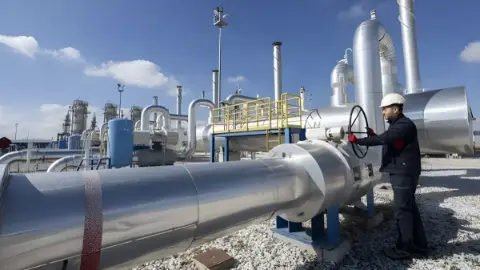 Türkiye-KKTC doğal gaz hattında araştırma takvimi belli oldu