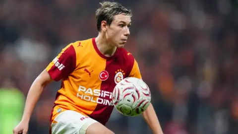 Aleksey Batrakov kendine hayran bıraktı: Galatasaray'ın yeni yıldızı parlıyor